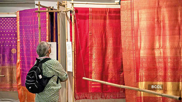 The exhibition had on display 41 heirloom saris from private collections.