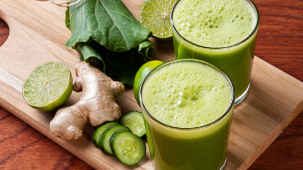 Green detox drink