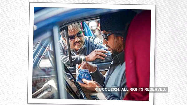 Vishal Bhardwaj con Irrfan en los sets de Haider