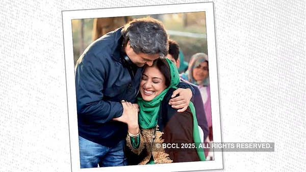 Vishal Bhardwaj with Tabu on the sets of Haider
