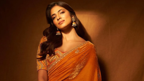 Orange sari