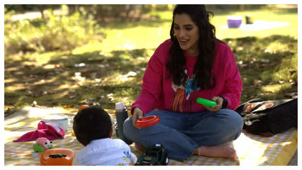 'Raat Jawaan Hai' Trailer Anjali Dinesh Anand and Priya Bapat starrer