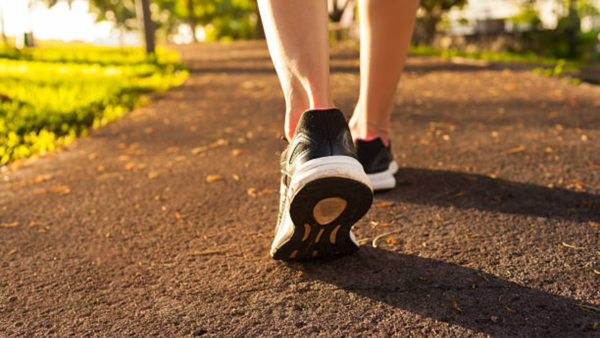 150-seconds walking workout: A rapid way to burn calories