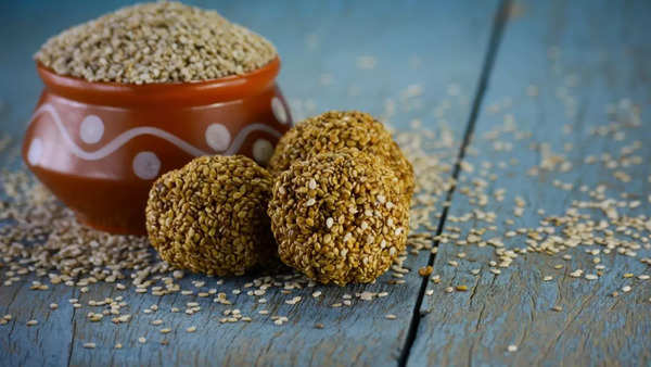 sesame laddoo