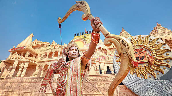 Lovekesh Dhaliwal has been performing in Ramlila since 18 years