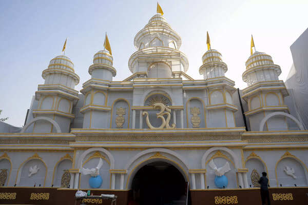 Noida Sec 61's temple of peace and harmony