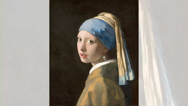 Girl with a Pearl Earring by Johannes Vermeer