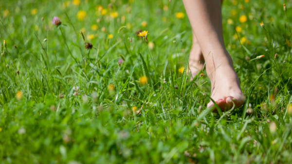 barefoot walking3