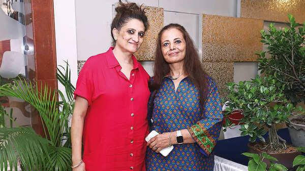 Archana (L) and Mamta