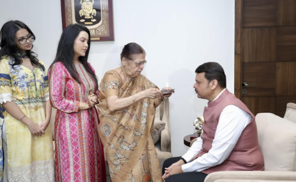 Emphasizing the administration’s commitment to inclusive growth, Fadnavis outlined initiatives like the "Swayam" scheme for Dalits,