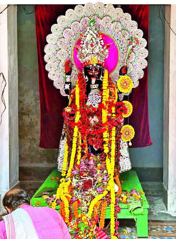 p3_ss_Nandalal Mullick Bari (3)