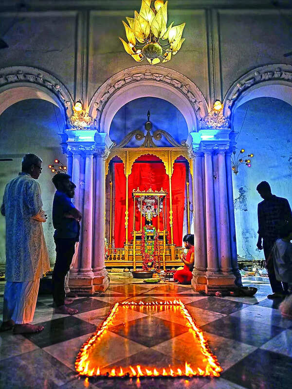 p3_ss_Darjeepara Mitra Bari (6)