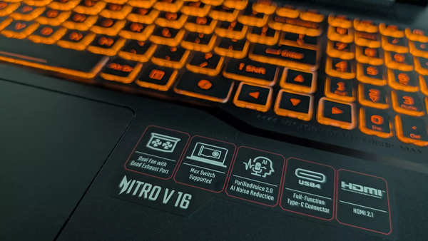 Acer Nitro V16 keyboard