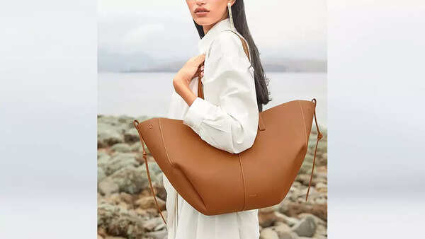 Bags from Polene have quickly redefined quiet luxury. The Cyme bag has been at the forefront of the overized tote trend