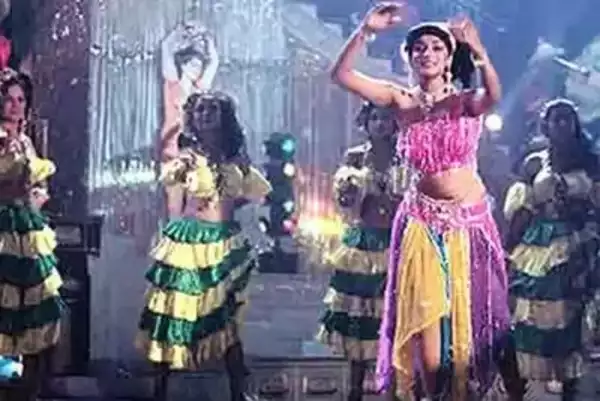 Madhuri Dixit in Ek Do Teen