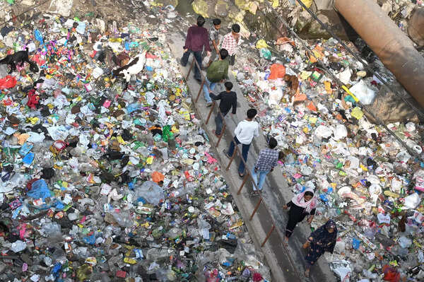 Taimoor Nagar drain