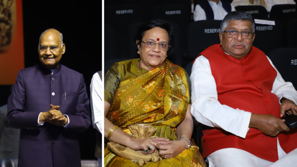 L-R: Former President Ram Nath Kovind, Maya Shankar with Ravi Shankar Prasad, Member of the Lok Sabha