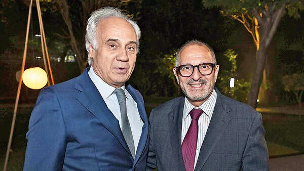 Spanish ambassador Juan Antonio March Pujol and Mexican ambassador Federico Salas