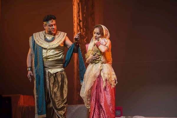 Vikrant Chaturvedi as King Suddodhan and Lushin Dubey as Gautami, Prince Siddhartha’s parents