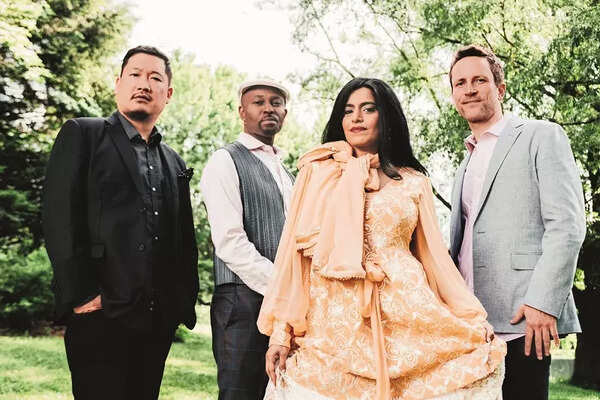 2_american-patchwork-quartet-5-2022-12