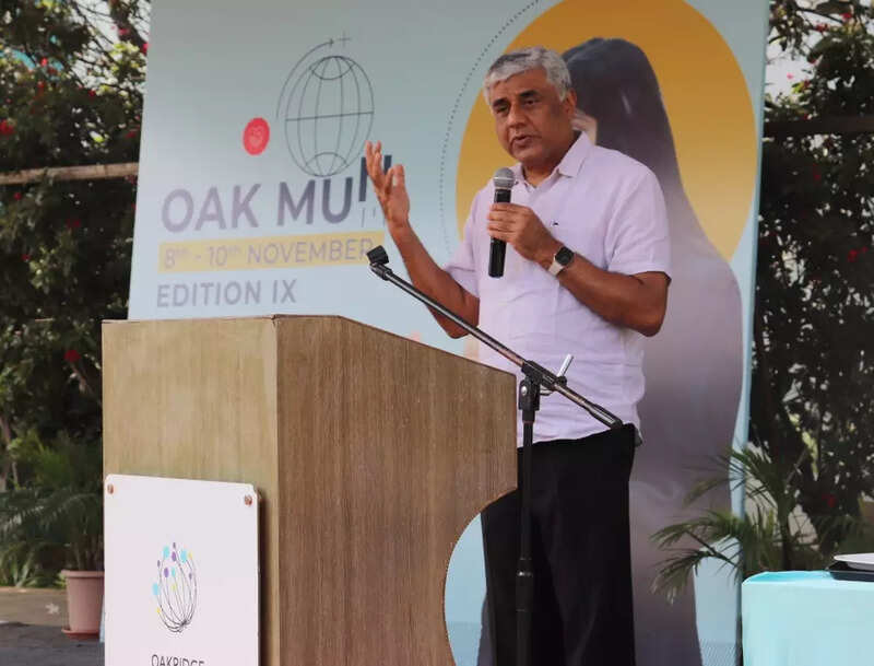 rajeev-gowda-mla-oakridge
