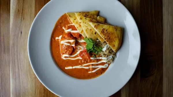How to make India style Butter Chicken with step-by-step instructions