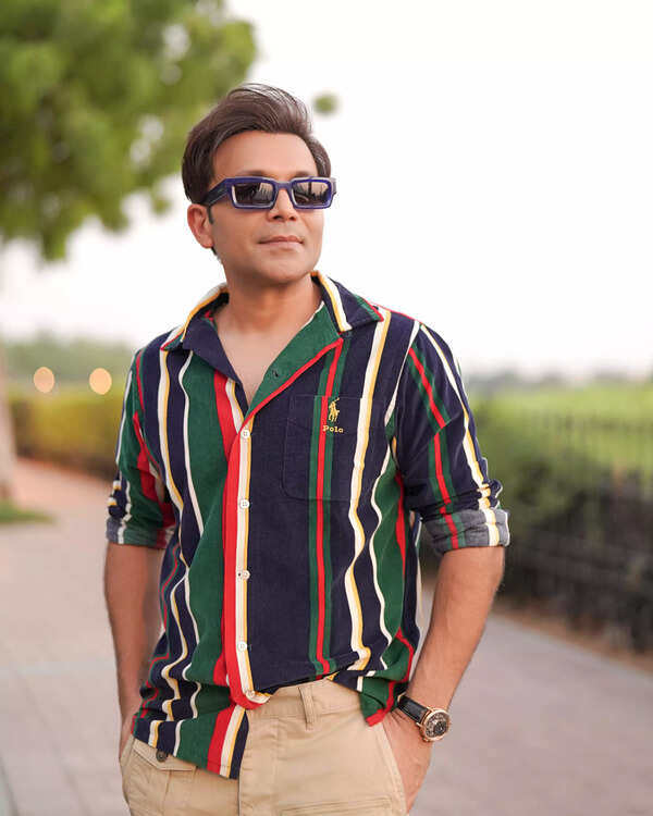 Shael Oswal picture inset.