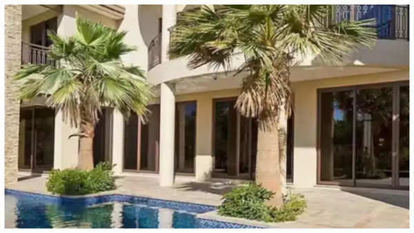 Dubai Villa2