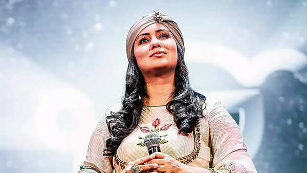 Harshdeep Kaur, who sang the wedding songs for ViratAnushka, Ranveer-Deepika, her own wedding and many other couples, shares, “This song is going to stay forever with you. Make it personal, and not a generic love song. It should say a little about your life – it could be about the place you met or how you feel for that person”