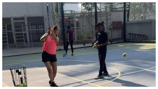 Chahatt learning tennis