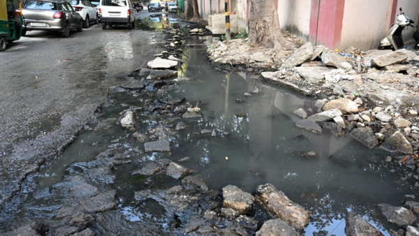 Neglected street nightmare near key Delhi offices