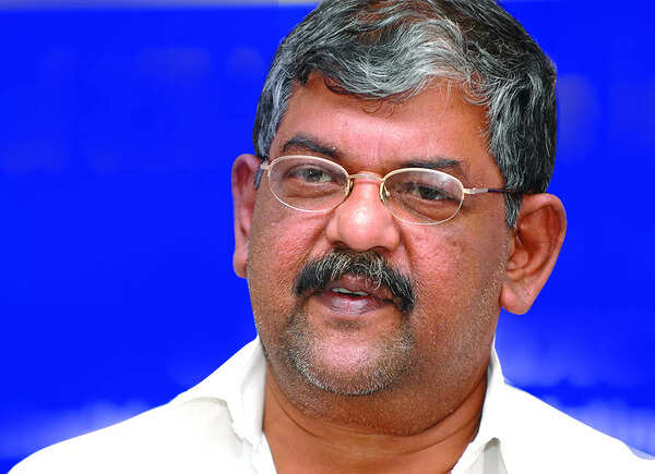 ‘Illegalities can’t happen without help of notaries’