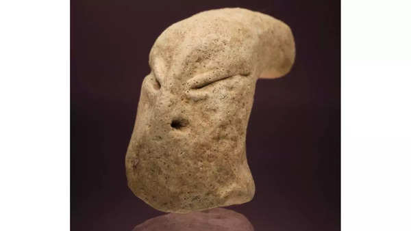 Ubaid head found at Bahra 1