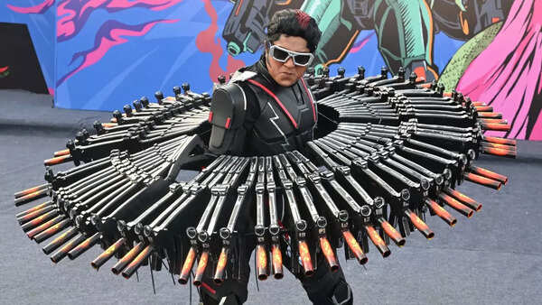 चिट्टी के रूप में कॉसप्लेयर यूसुफ मणि