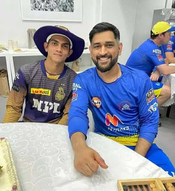 MS Dhoni and Kamlesh Nagarkoti