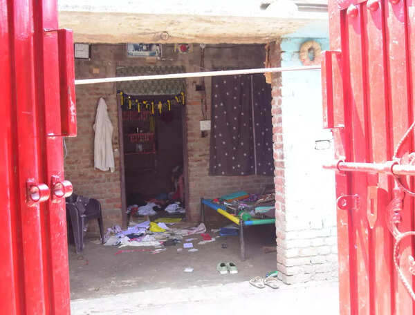 A house which was looted and the owner was forced to leave the village.