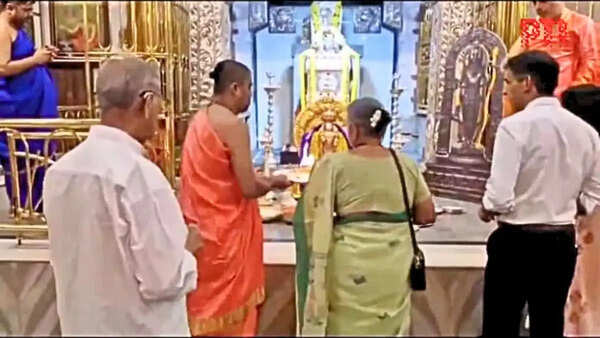 Rishi-Sunak-in-Bengaluru.