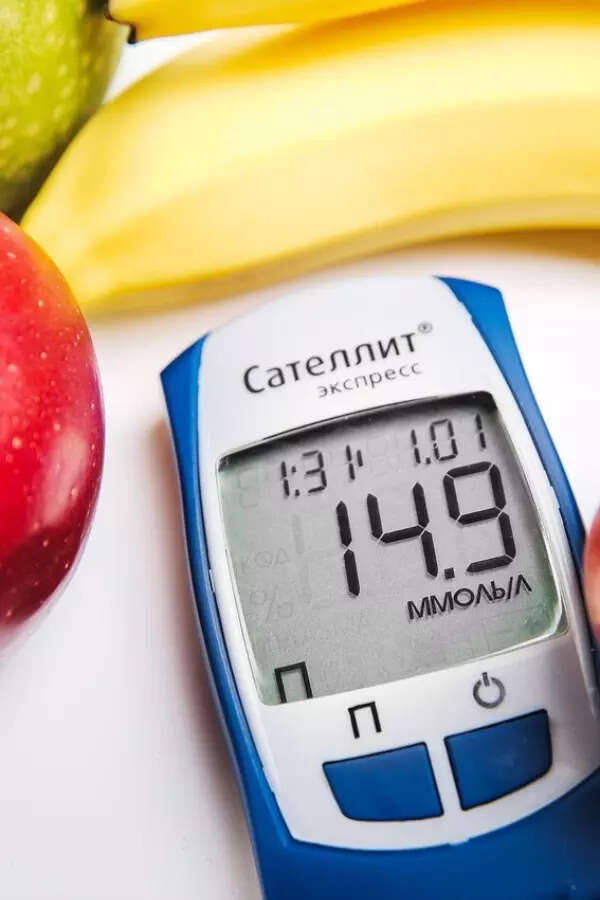 Managing diabetes in winter: How does cold weather affect blood sugar? Experts share precautionary tips