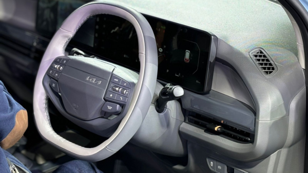 Kia Syros interior