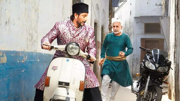 Arshad Warsi with Naseeruddin Shah in a still from Dedh Ishqiya