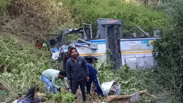 At least 3 dead, many injured after bus falls into gorge in Nainital | Dehradun News