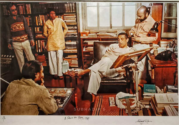 Shyam Benegal interviewing Ray for the documentary