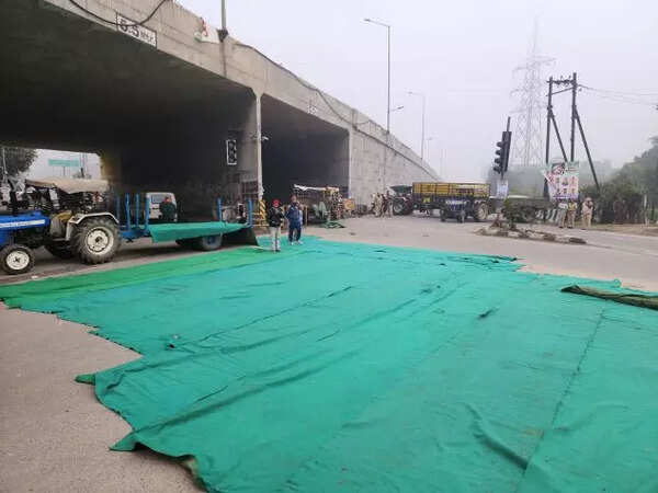 Various farmers organisation have given a complete shutdown call from 7 am to 4 pm on Monday