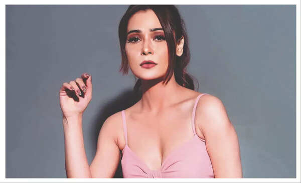 sara2