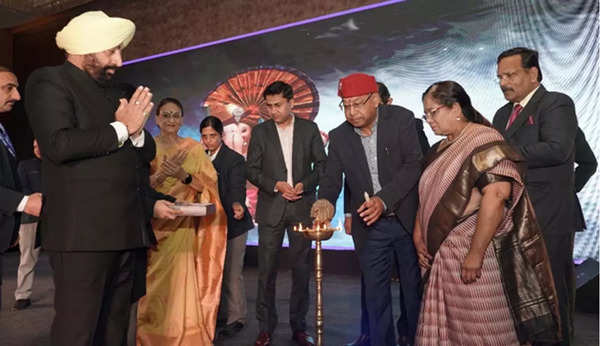 Lamp lighting by Chief Guest and Guest of Honours