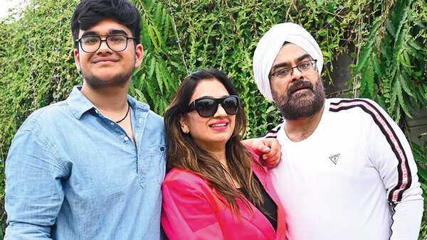 (L-R) Arshdeep, Ginny and Karan