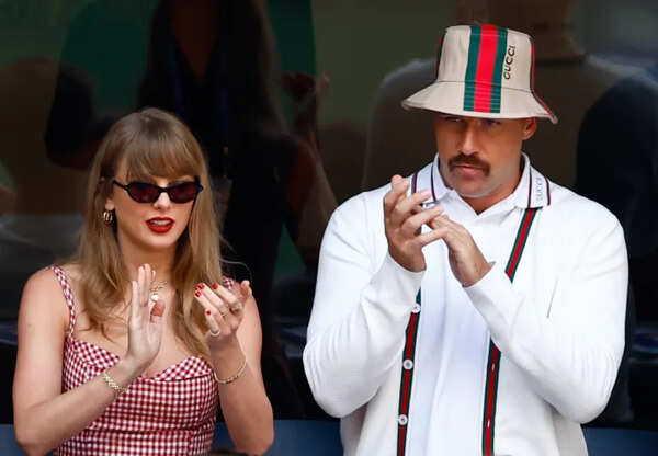 Kansas City Chiefs Travis Kelce and Taylor Swift