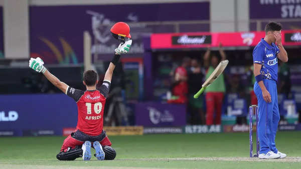 Shaheen Afridi's iconic celebration (Photo by CREIMAS / ILT20)