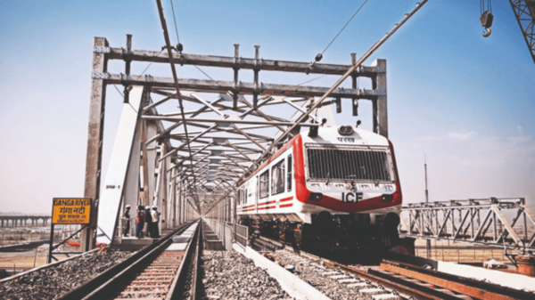 New bridge on the Ganga with double rail track