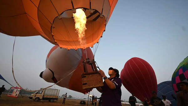 hot air balloon